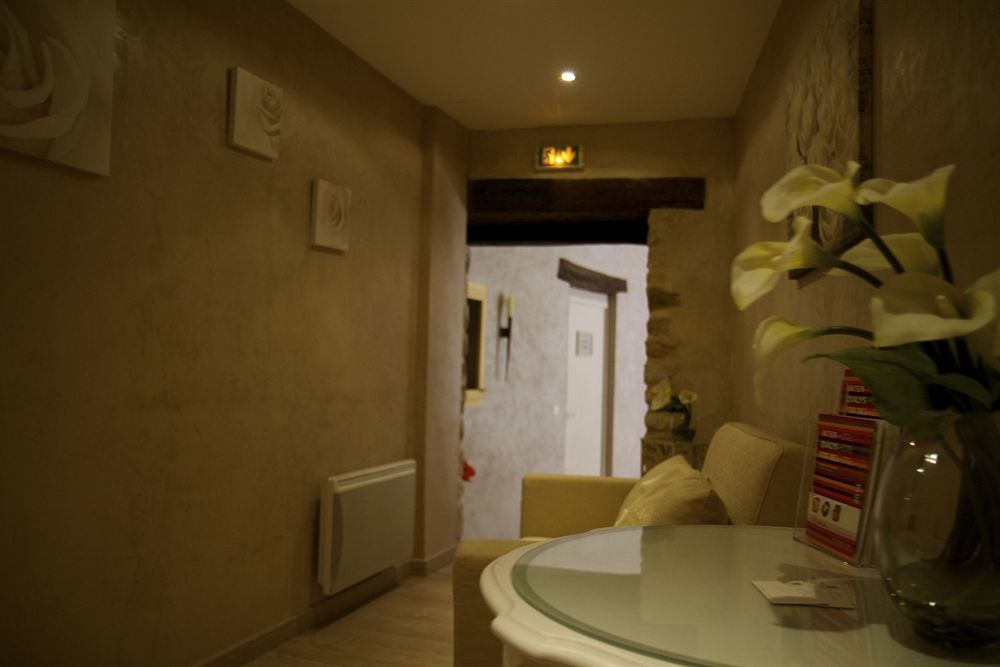 Le Crillon 3* Murs (Vaucluse)